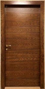 درب اتاقی روکش چوب